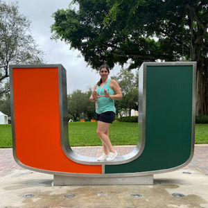 Meet your Posher, Annie